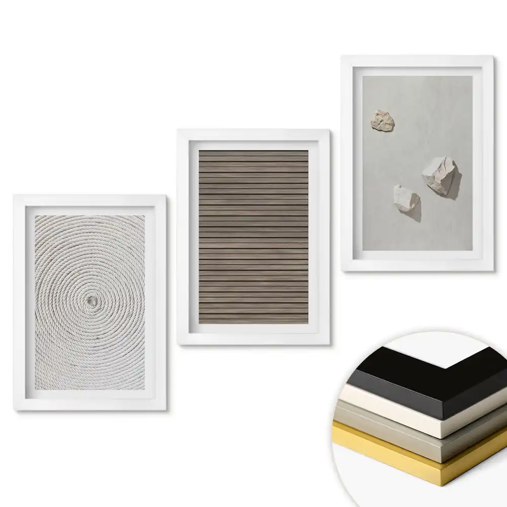 Sada obrazů do obývacího pokoje s minimalistickými texturami a tvary