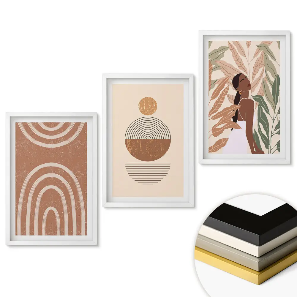 Triptych v rámu se stylovou grafikou s rostlinnými motivy