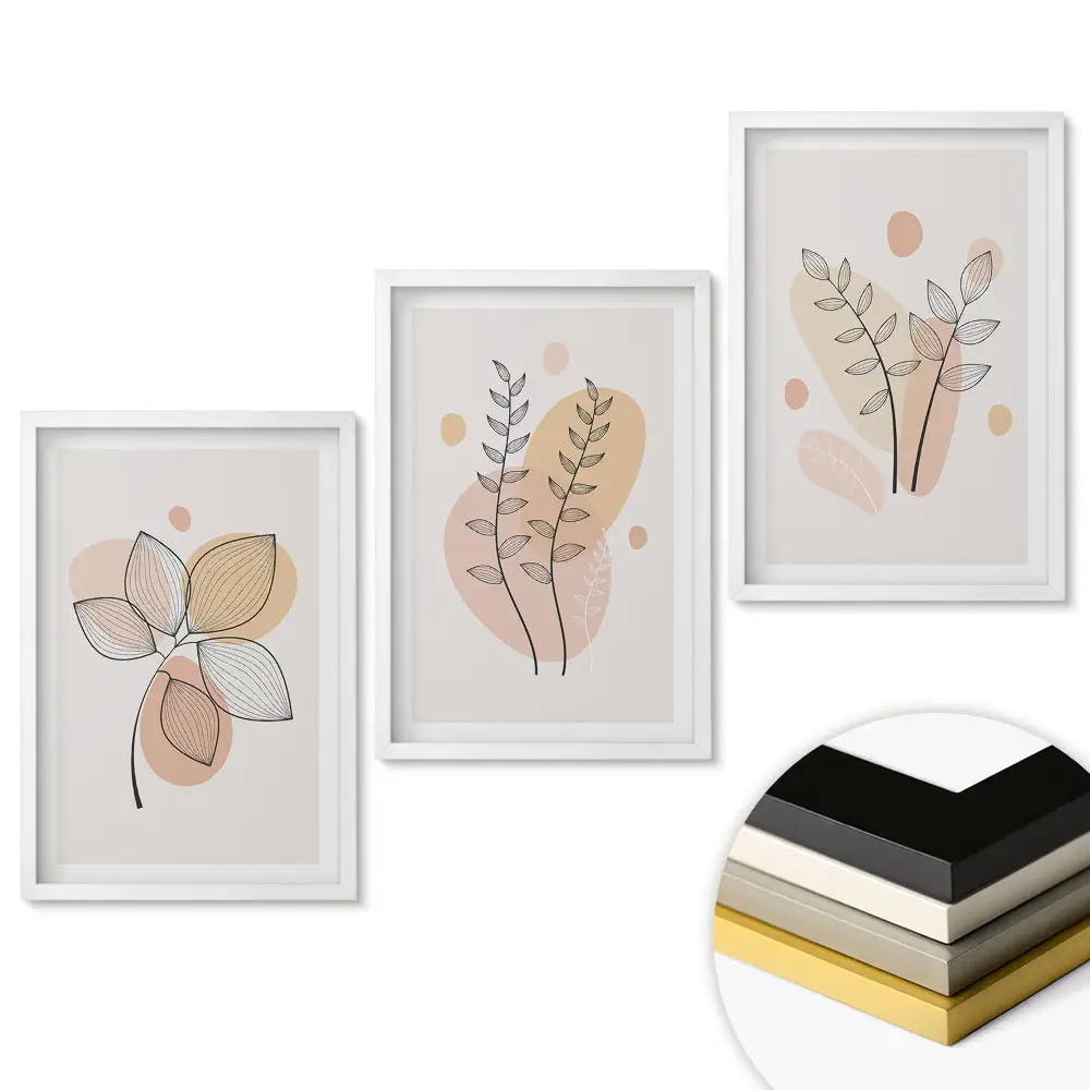 Stylový triptych v rámu s rostlinnými motivy