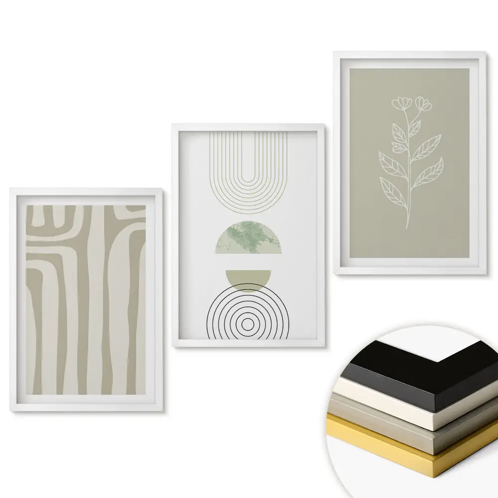 Triptych v rámu s abstraktními motivy v tlumených barvách