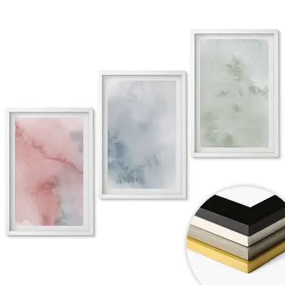 Triptych abstraktních akvarelů v jemných barvách v rámu