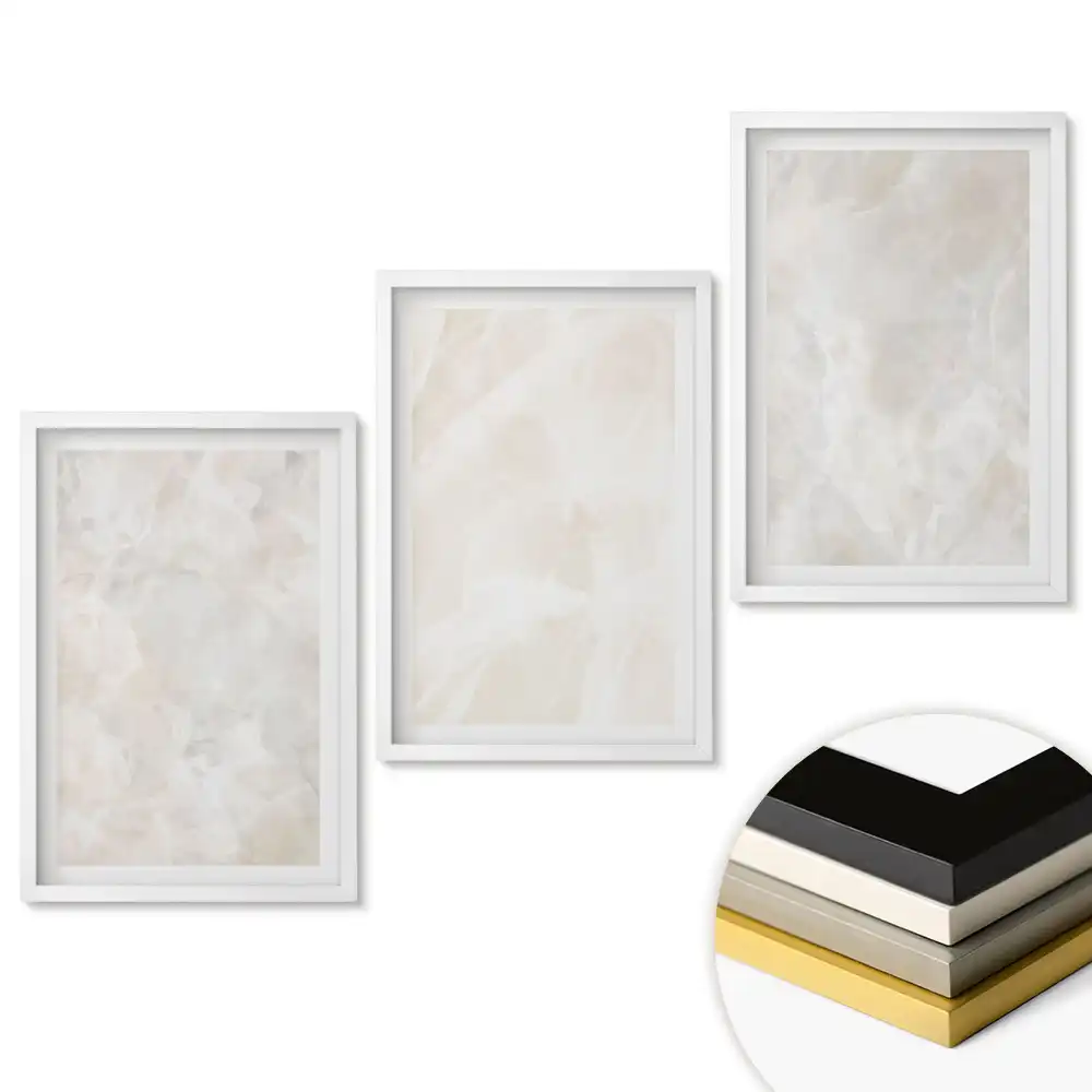 Set obrazů do obývacího pokoje s minimalistickým pozadím ve světlých odstínech